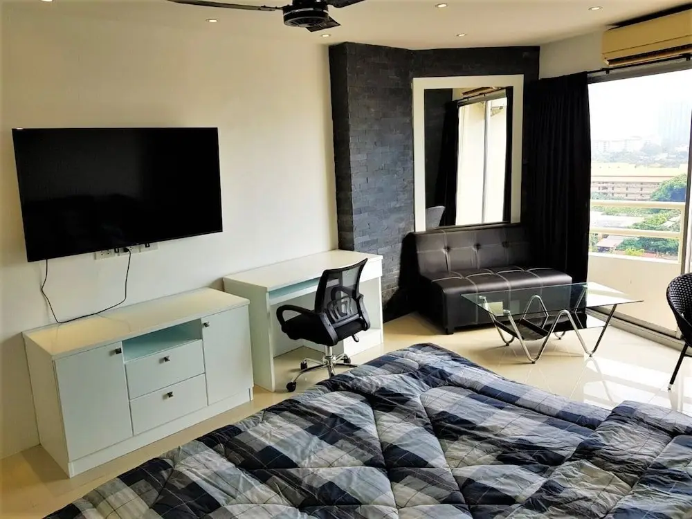 Паттайя: 11th Floor Studio at View Talay 1