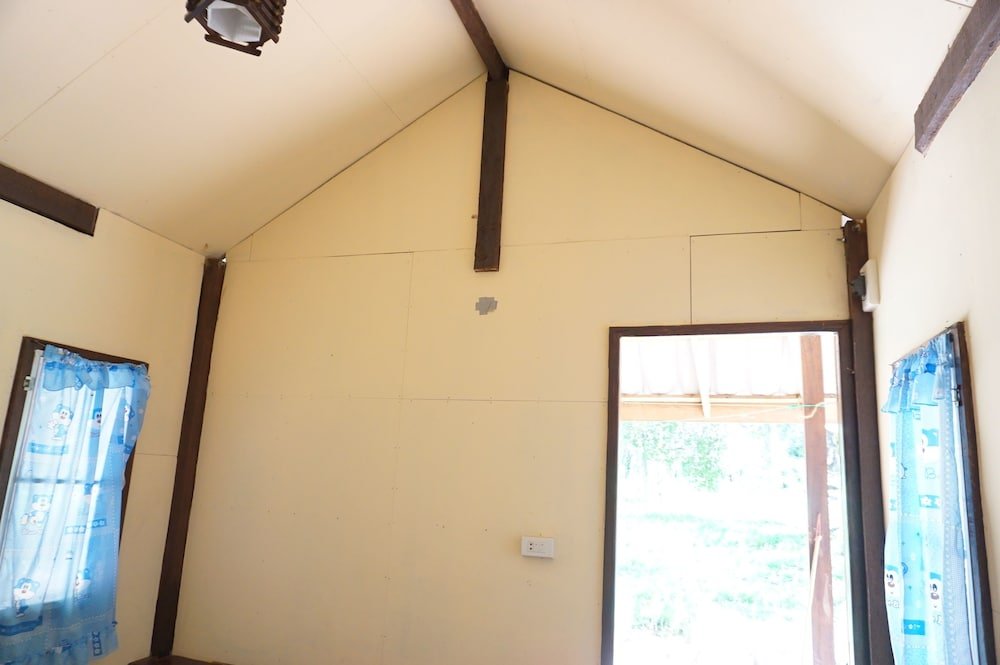 Ко Паям: Phayam Hostel