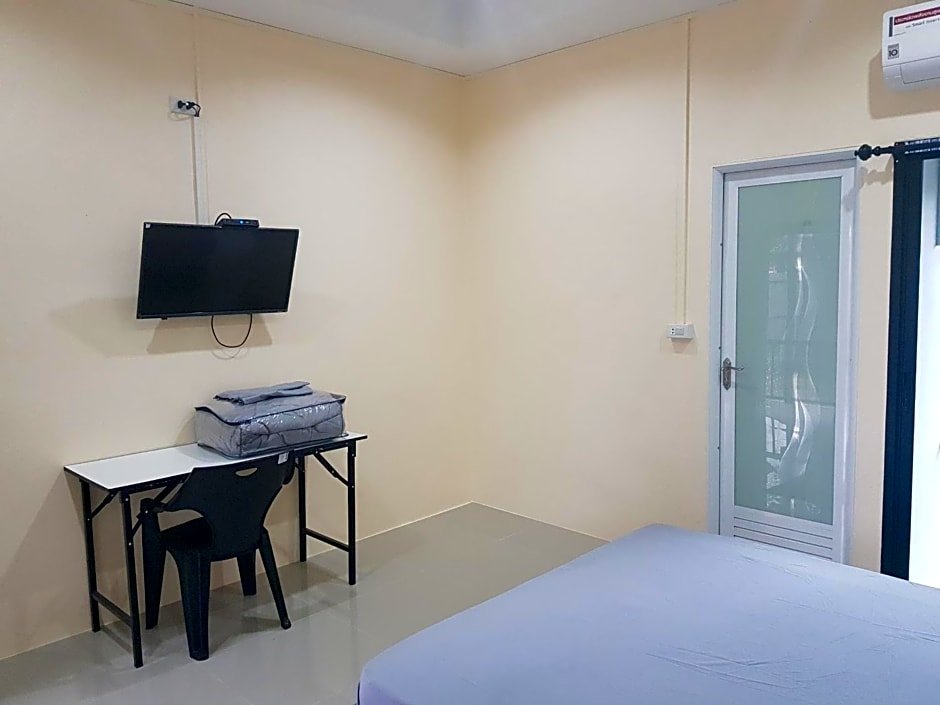 Кхэм Сон: Room62