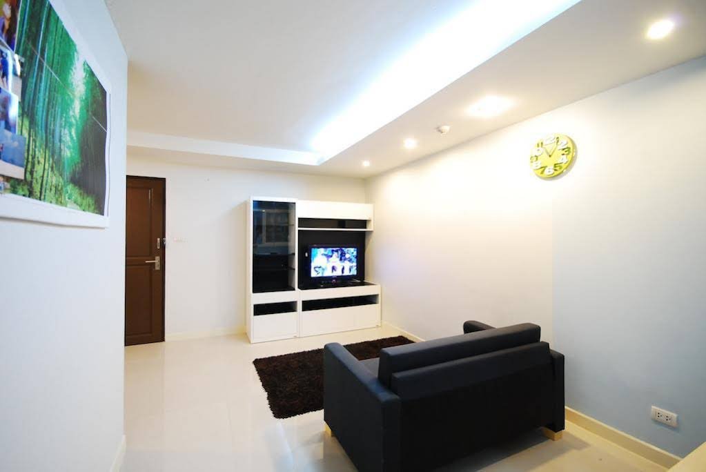 Бангкок: Zenith Place Apartment@Sukhumvit