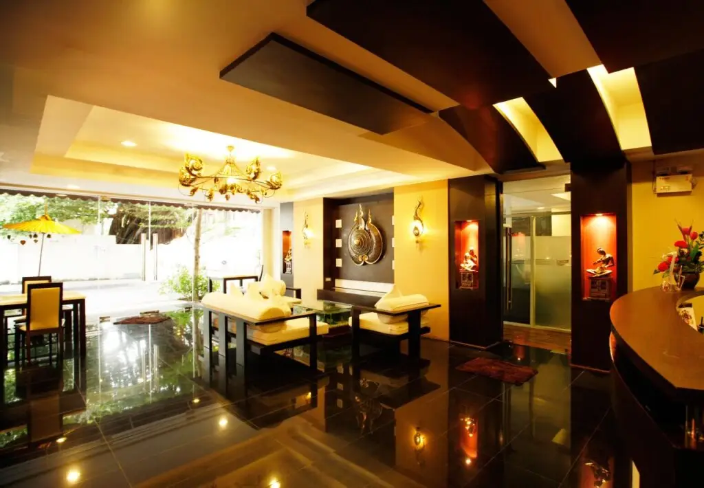 Бангкок: Mirth Sathorn Hotel