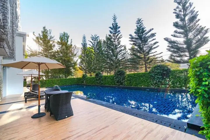 Пак-Чонг: Courtyard khaoyai by JP