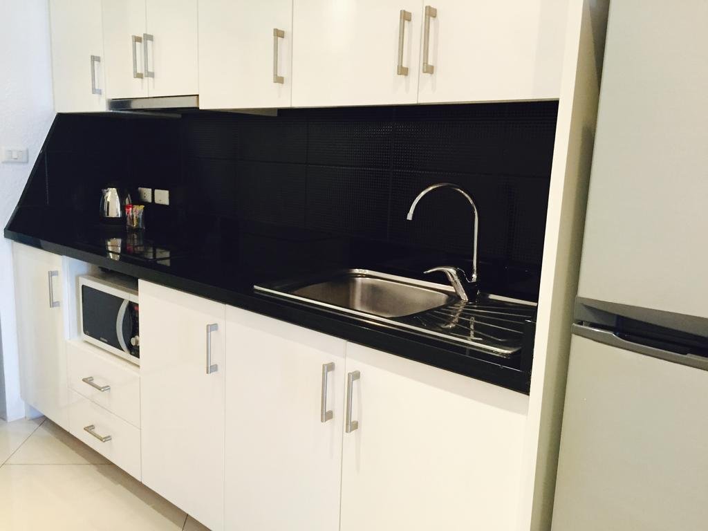 Паттайя: View Talay 6 Pattaya Beach Apartment by Honey