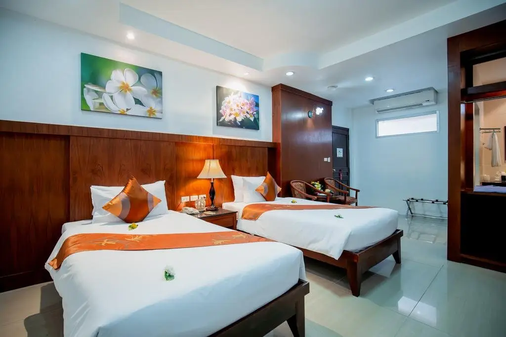 Пхукет: Hyton Leelavadee Hotel (SHA Extra Plus)