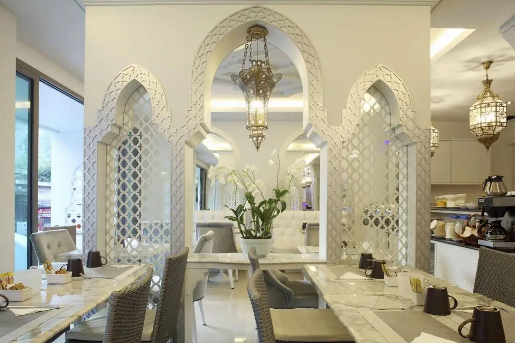 Краби: The Verandah