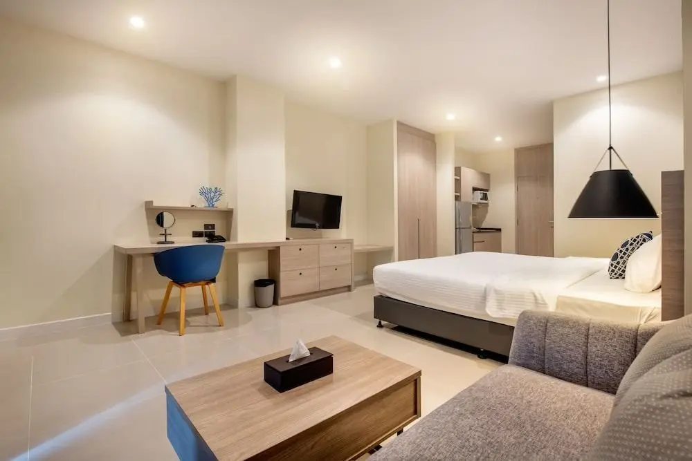 Районг: Aster Residence Rayong