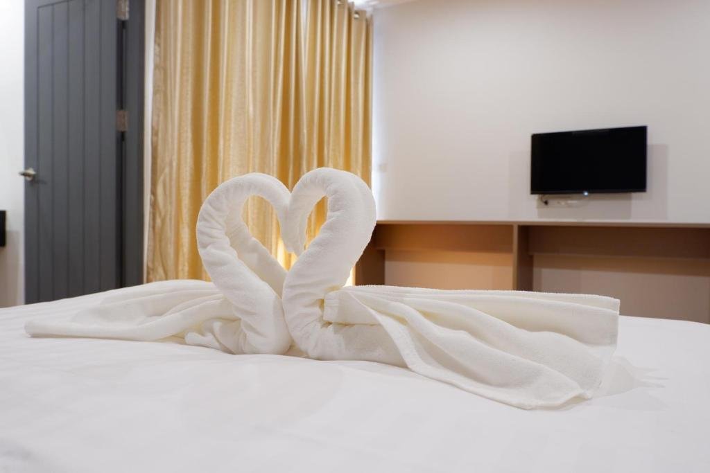 Бангкок: J & L Residence and Spa