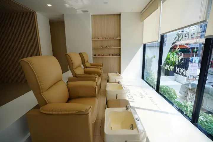 Бангкок: J & L Residence and Spa