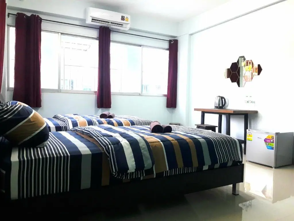 Бангкок: U&D Guest House