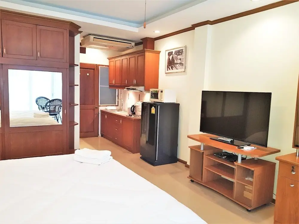 Паттайя: Baan Suan Lalana Large Studio
