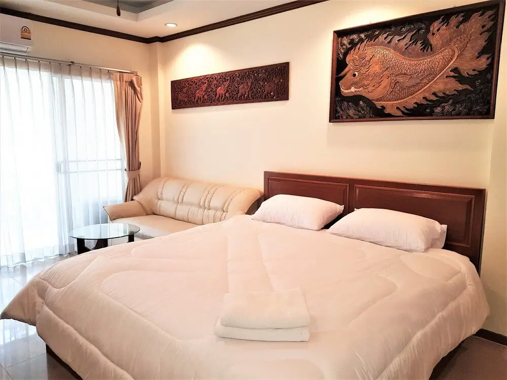 Паттайя: Baan Suan Lalana Large Studio