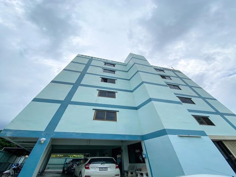 Паккрет: RoomQuest Chaengwattana