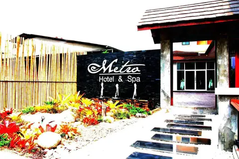 Metro Hotel & Spa — фото 1