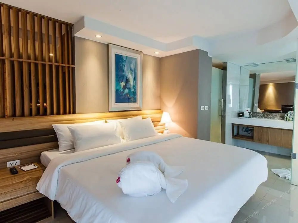 Паттайя: The Greater View Resotel Pattaya