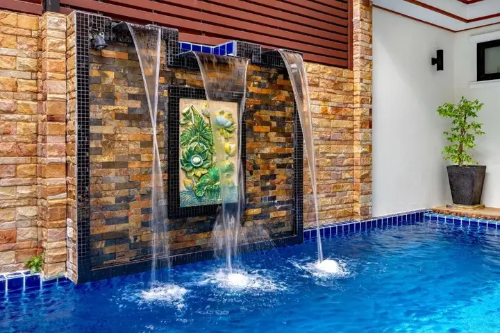 Тхаланг: Tropical Island Getaway - Bang Tao Beach, Pool, Pkg
