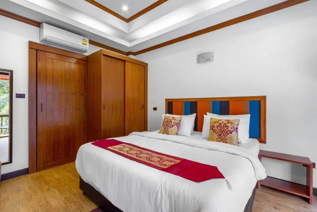 Тхаланг: Tropical Island Getaway - Bang Tao Beach, Pool, Pkg