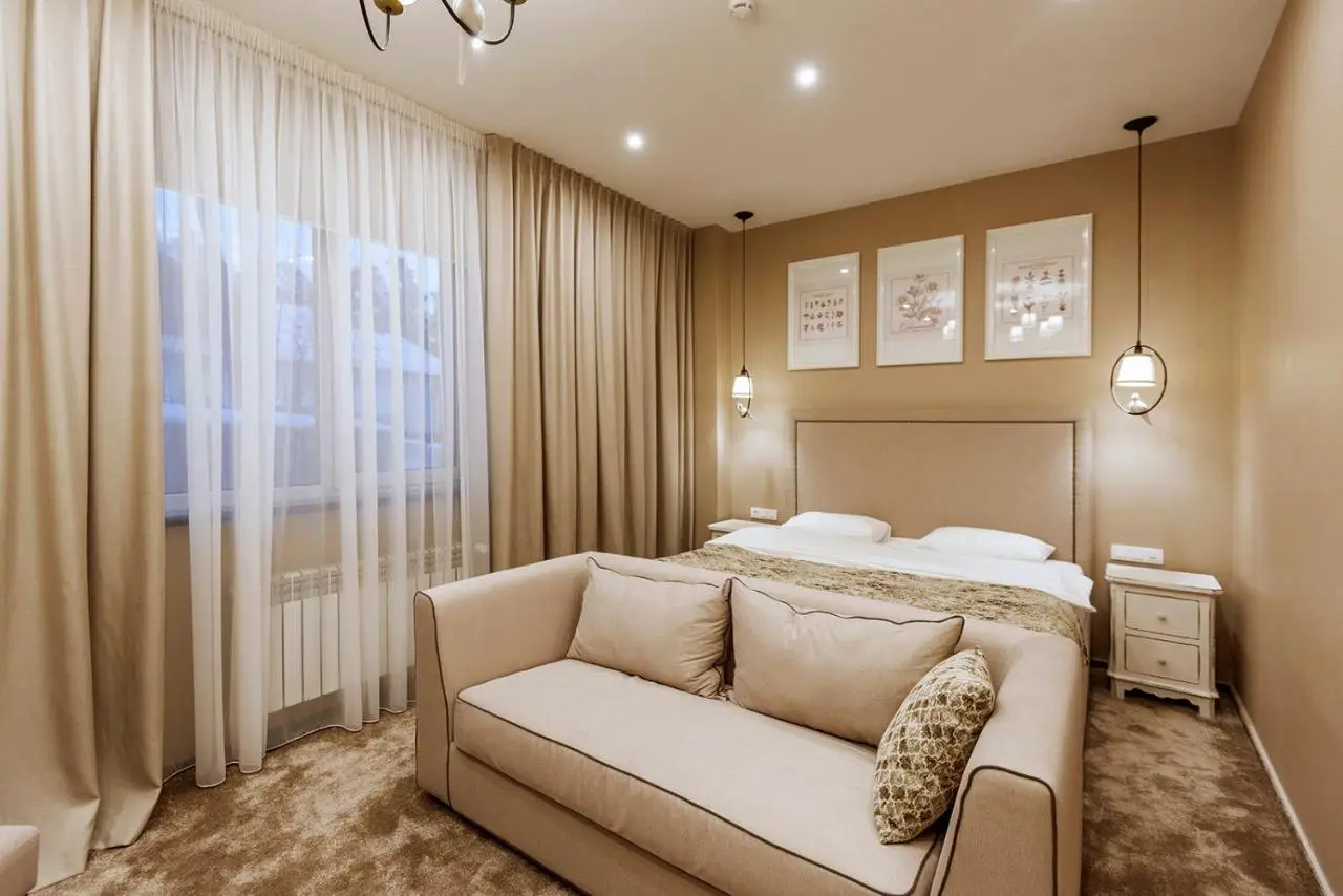 Новосибирск: Green Wood Spa Hotel