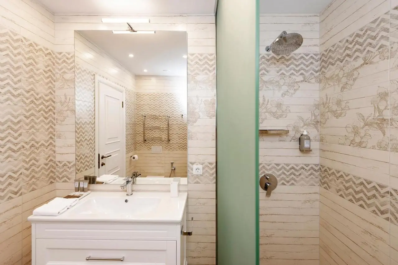 Новосибирск: Green Wood Spa Hotel