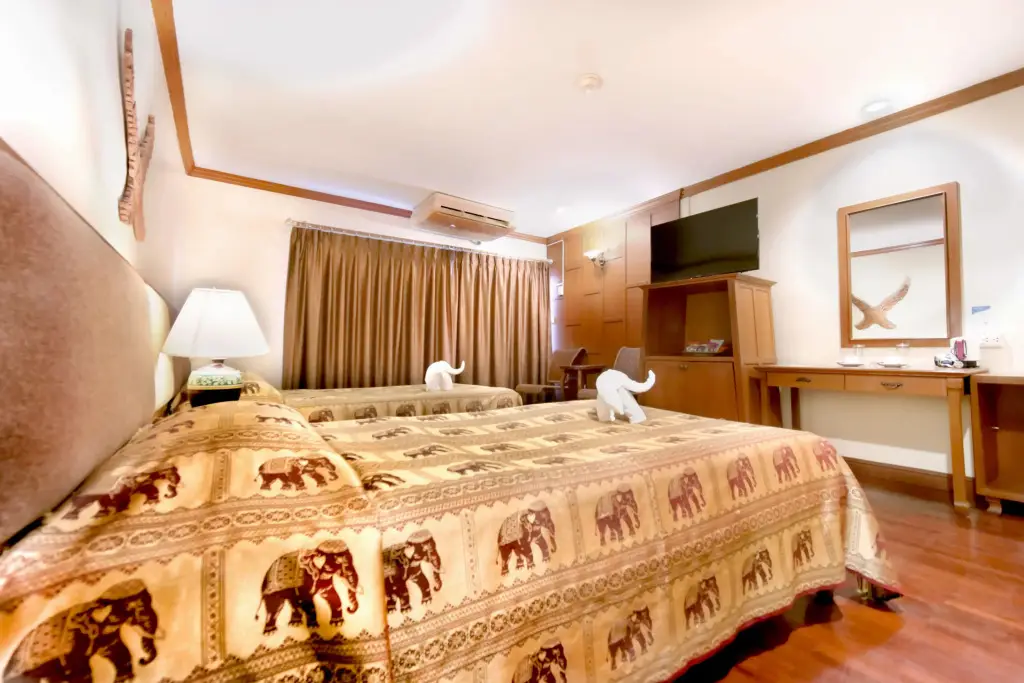 Бангкок: Royal Ivory Sukhumvit Nana