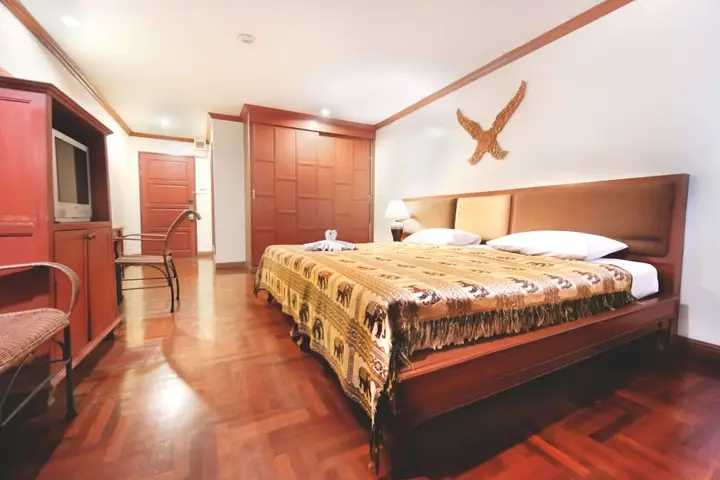 Бангкок: Royal Ivory Sukhumvit Nana