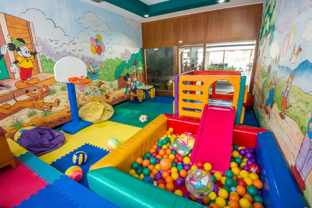 Пхукет: Andaman Beach Suites Hotel