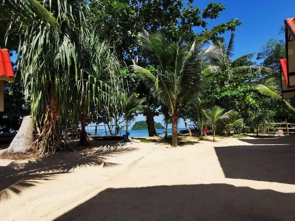 Ко-Мук: Libong Anda View