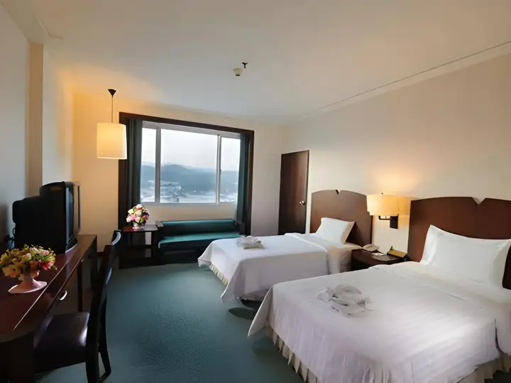 Бетонг: Grand Mandarin Betong Hotel (SHA Extra Plus)