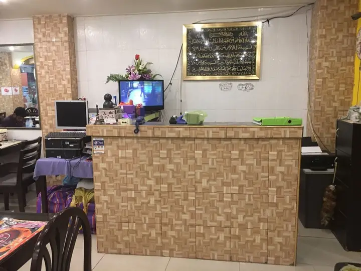Бангкок: Paris in bangkok