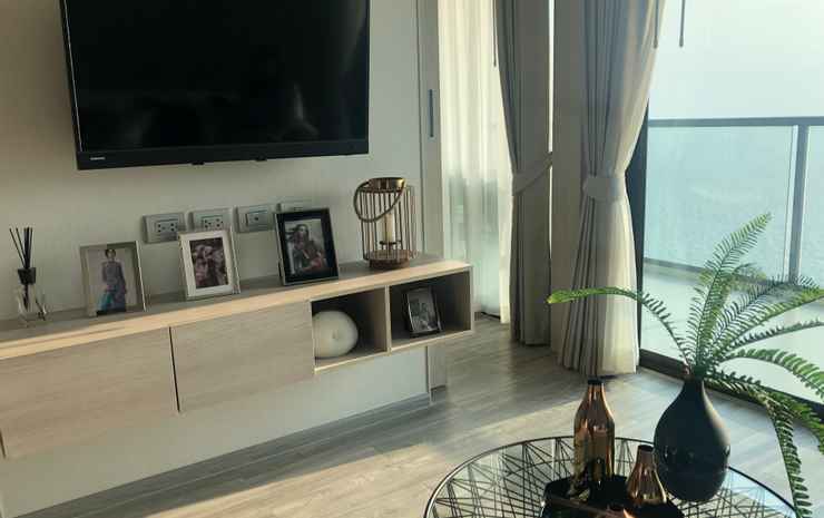 Паттайя: Beachfront Jomtien -Pattaya Smile