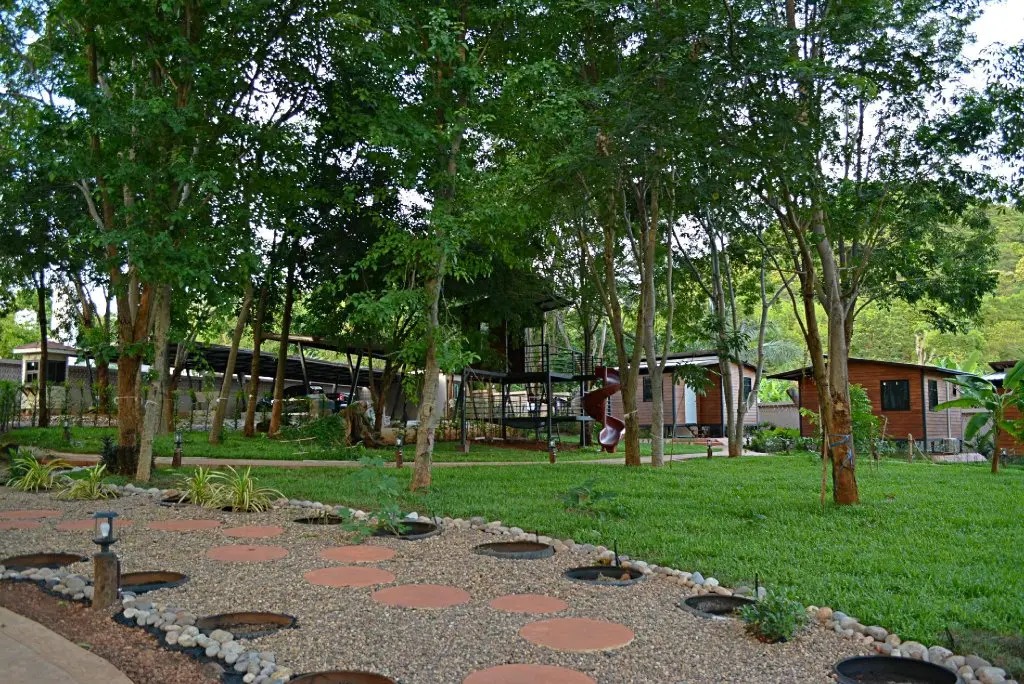 Сирача: The Moon Valley Cottages