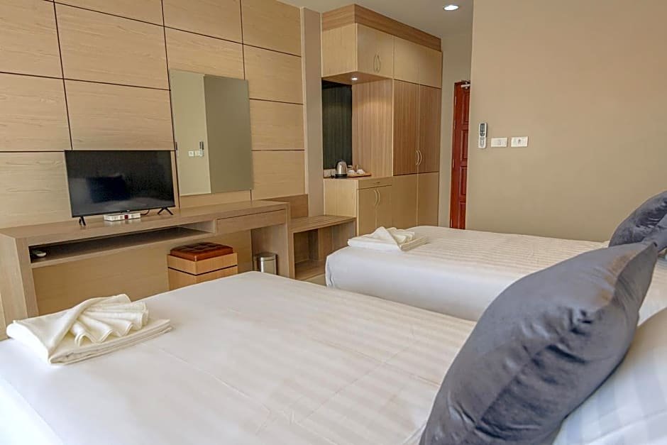 Пак-Чонг: Avarin Resort