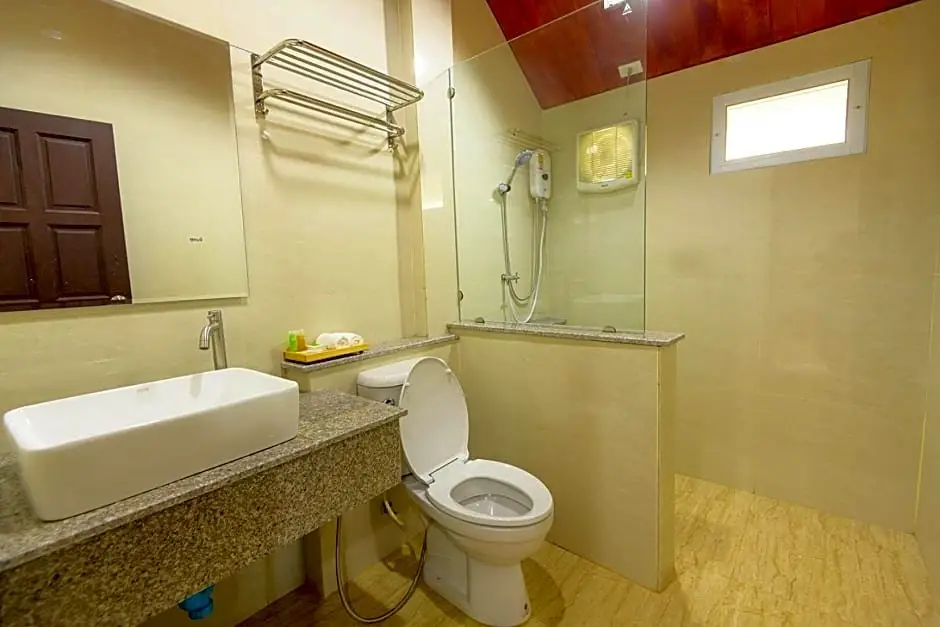 Пак-Чонг: Avarin Resort