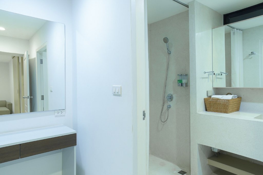 Бангкок: The Silver Palm Wellness Resort
