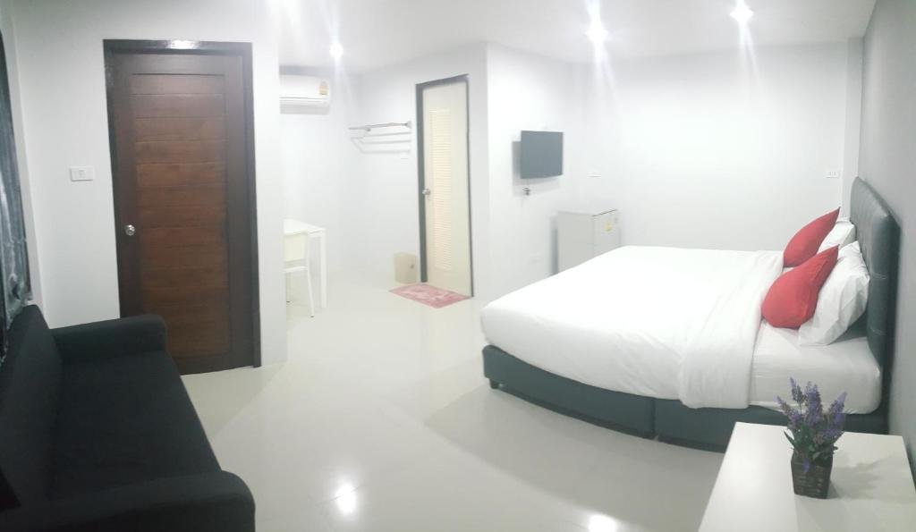 Лампанг: The Clover Lampang