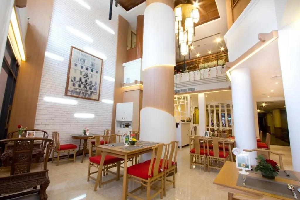 Бангкок: China Town Hotel