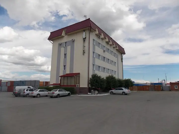 Новосибирск: Меблированные комнаты Raduga