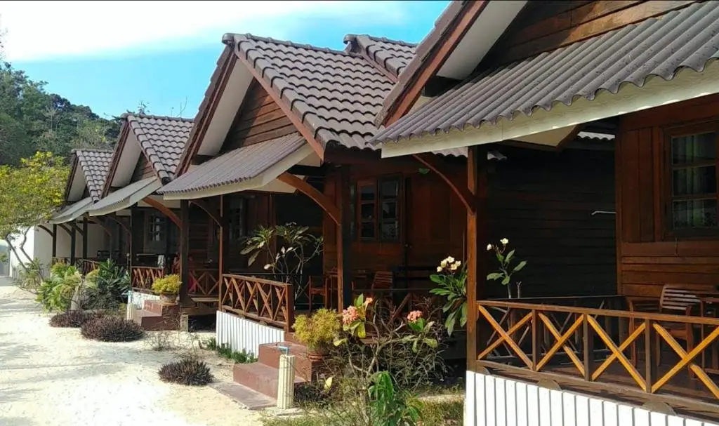 Ко-Липе: Chareena Beachside