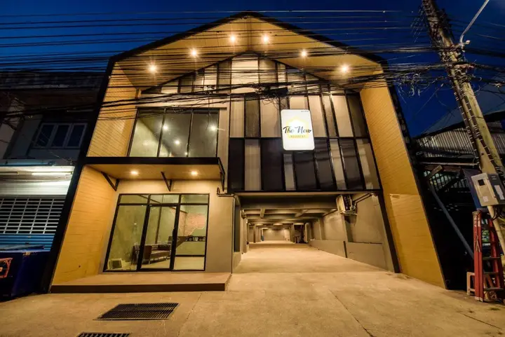 Бури Рам: The New Residence Buriram