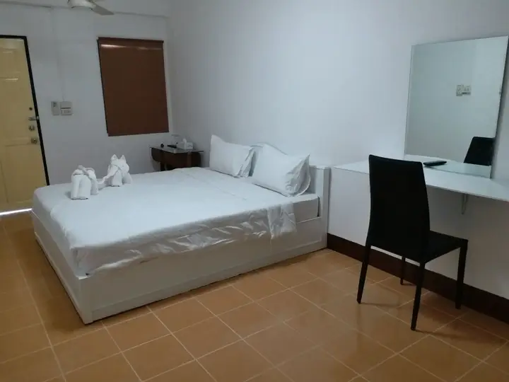 Бангкок: Chang Hostel Suvarnabhumi By Zuzu
