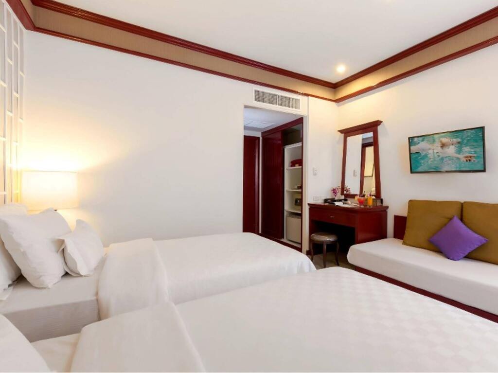 New Patong Premier Resort — фото 1