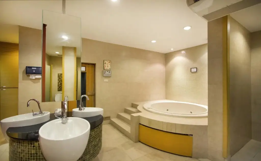 Бангкок: Urbana Sathorn Hotel