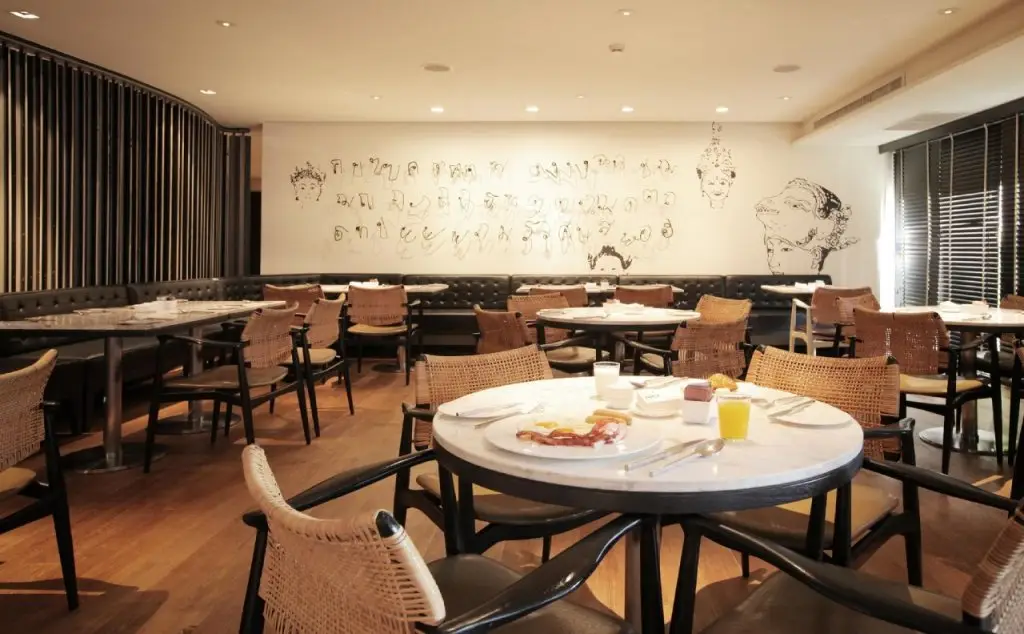 Бангкок: Tenface Bangkok