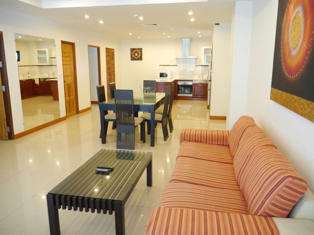 Пхукет: Surin Sabai Condo 2