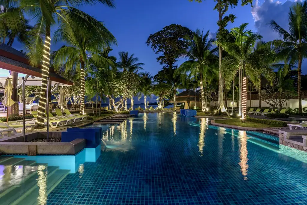 Самуи: Beyond Samui