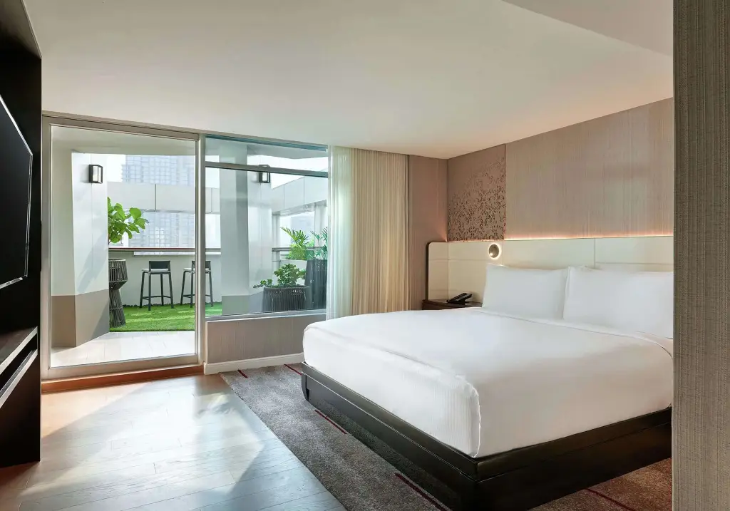 Бангкок: DoubleTree by Hilton Bangkok Ploenchit