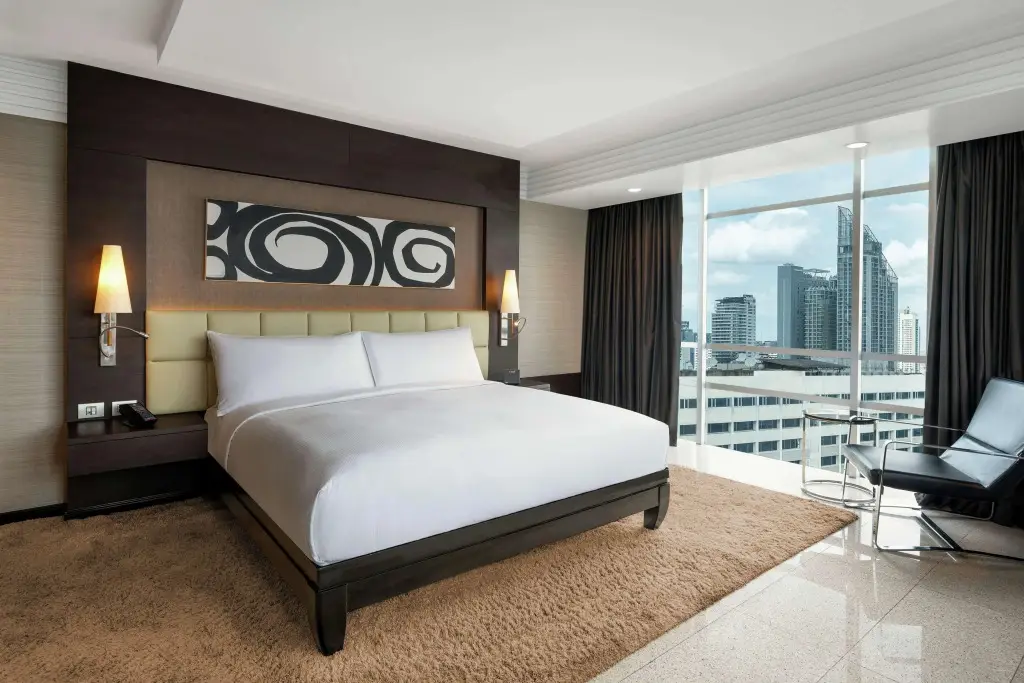 Бангкок: DoubleTree by Hilton Bangkok Ploenchit