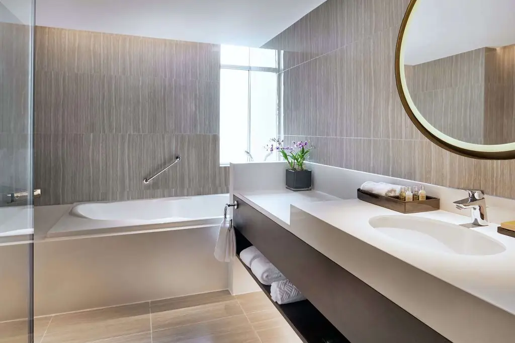Бангкок: DoubleTree by Hilton Bangkok Ploenchit