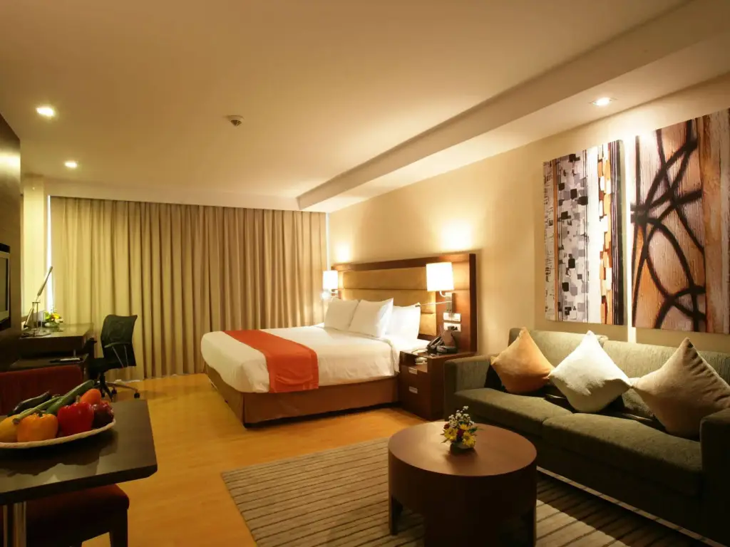Бангкок: Novotel Living Bangkok Sukhumvit Legacy