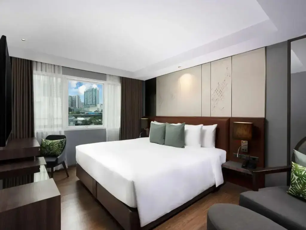 Novotel Living Bangkok Sukhumvit Legacy — фото 1