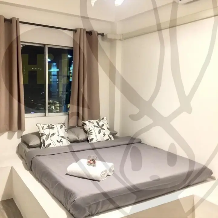 Пхуттхамонтхон: 24 Poshtel Salaya